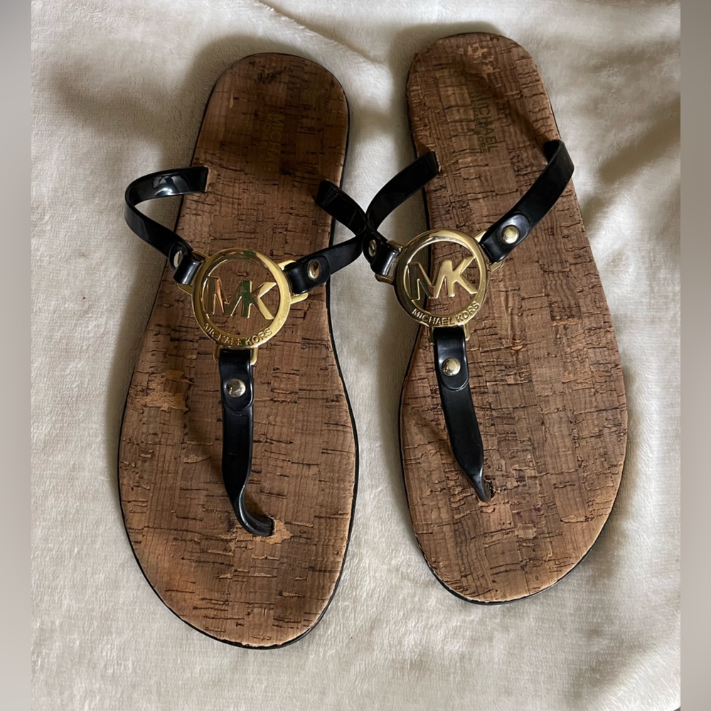 Michael Kors Black and Gold Thong Sandals Women’s 10